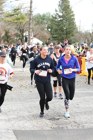 5MileFinish_1645
