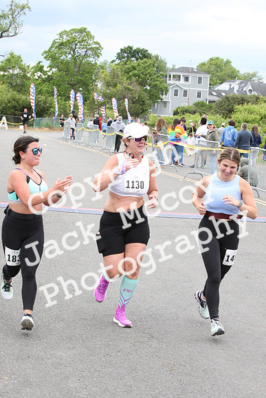 FinishHalf__1700