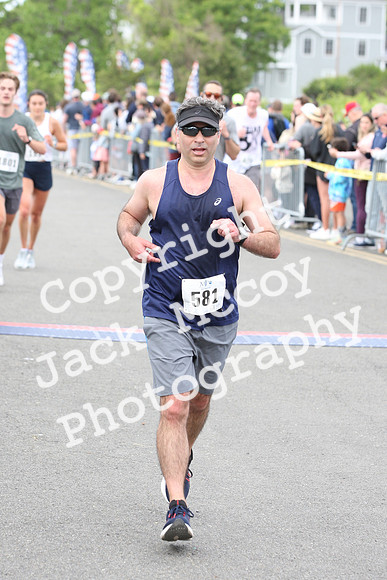 FinishHalf__0691