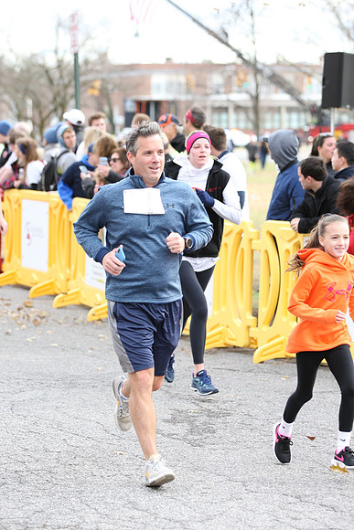 5MileFinish_1681