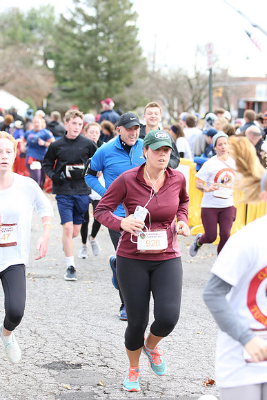 5MileFinish_1487