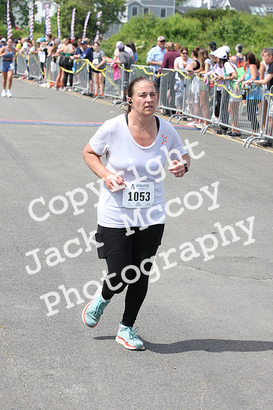 FinishHalf_2064
