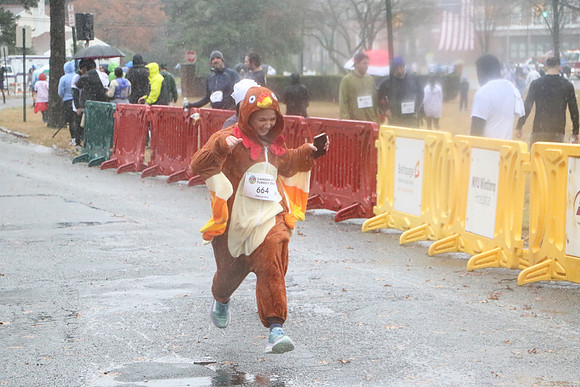 Finish5Mile_1850