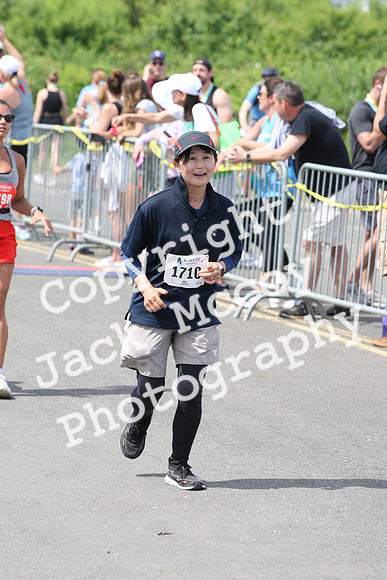 FinishHalf_2055