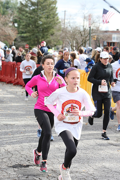 5MileFinish_1313
