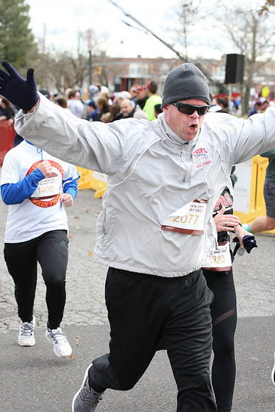 5MileFinish_1439