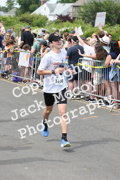 FinishHalf_1052