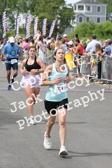 FinishHalf_1246