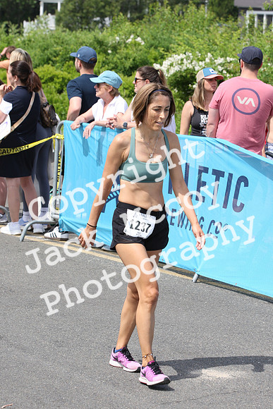 FinishHalf_2042