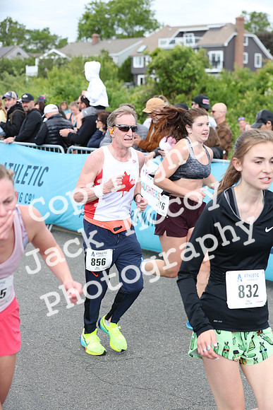 FinishHalf_1553