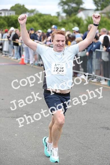 FinishHalf_0555