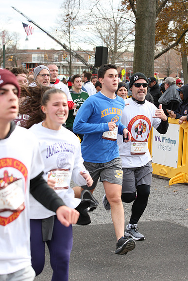 5MileFinish_1585
