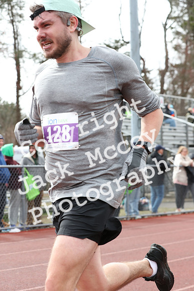 FinishHalf_0104
