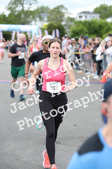 FinishHalf_1562