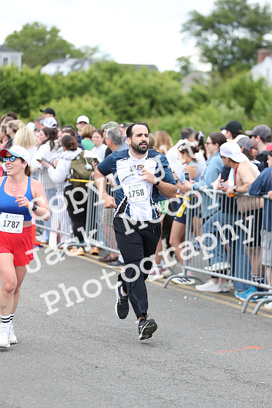 FinishHalf_1738