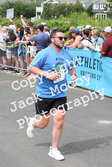 FinishHalf_1056
