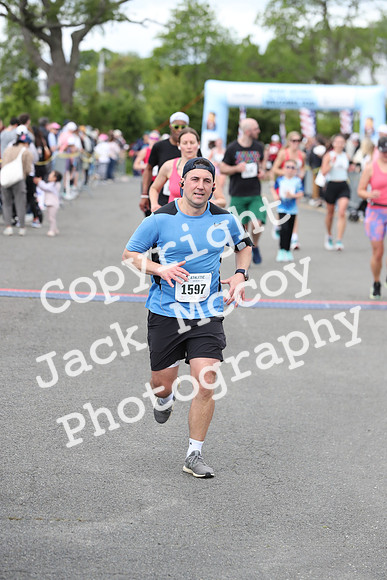 FinishHalf_1559