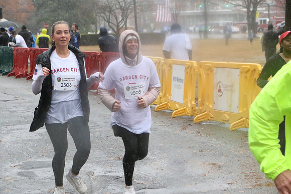 Finish5Mile_1829