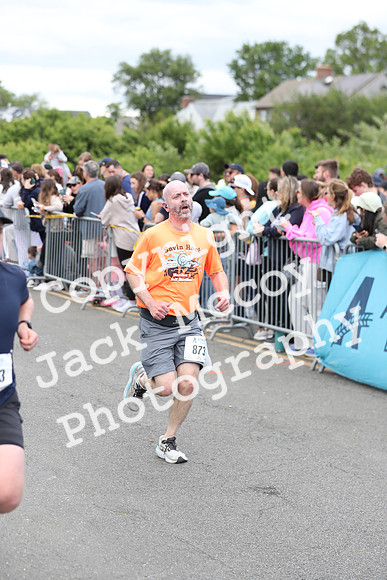 FinishHalf_1034
