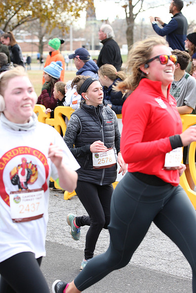 5MileFinish_1401