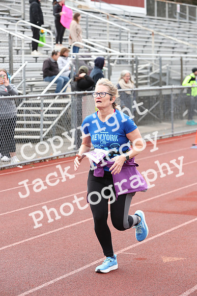 FinishHalf_0803