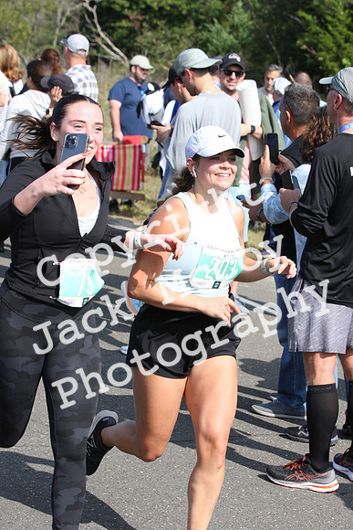 FinishHalf__0496