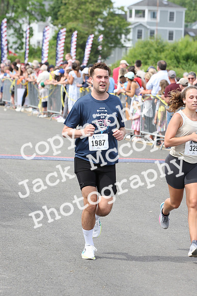 FinishHalf_1140