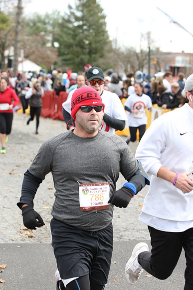 5MileFinish_1217