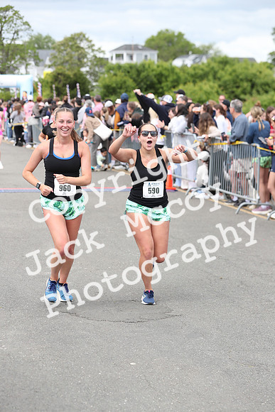 FinishHalf_1404