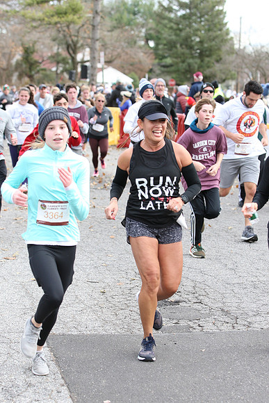5MileFinish_1575
