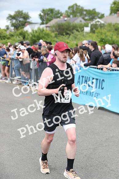 FinishHalf_1400