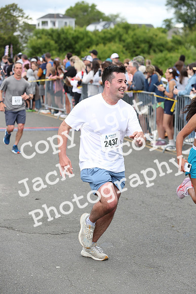 FinishHalf_1528