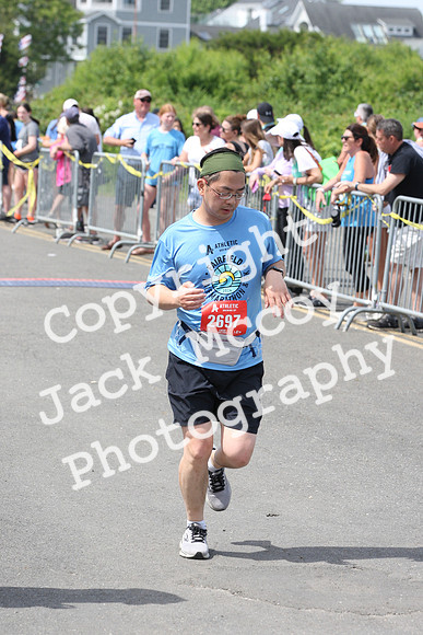 FinishHalf_2063