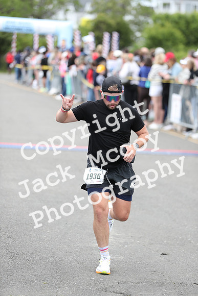 FinishHalf_0411