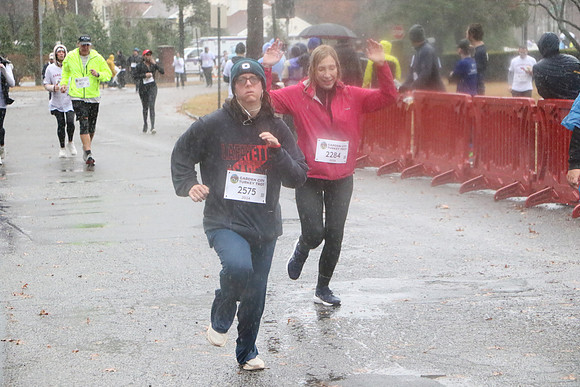 Finish5Mile_1824