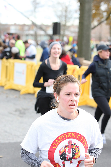 5MileFinish_1657