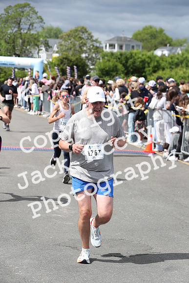 FinishHalf_1324
