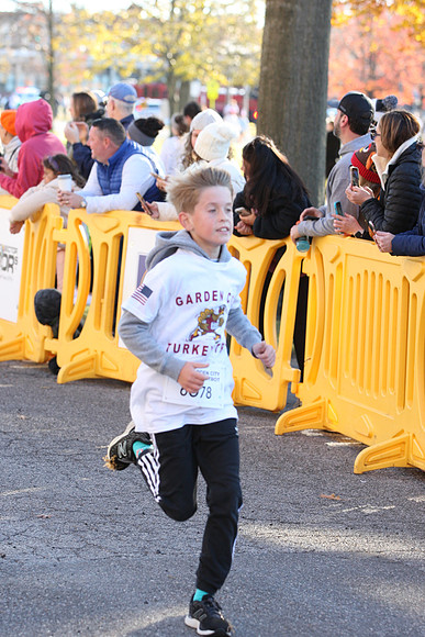 FinishFunRun__0068