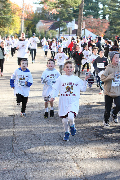 FinishFunRun__0296