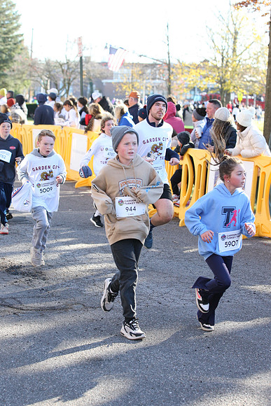 FinishFunRun__0300
