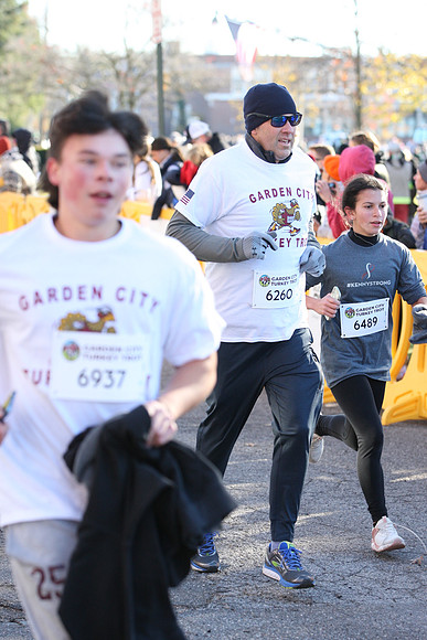 FinishFunRun__0313