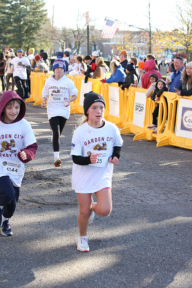 FinishFunRun__0328
