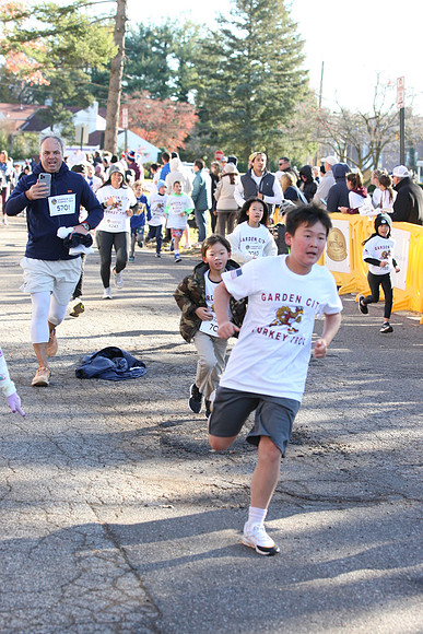 FinishFunRun__0461