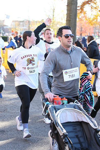 FinishFunRun__0460