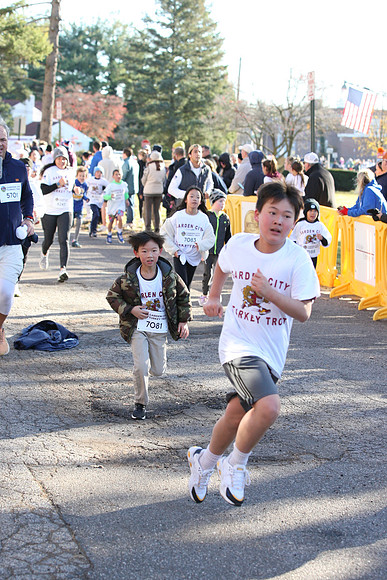 FinishFunRun__0462