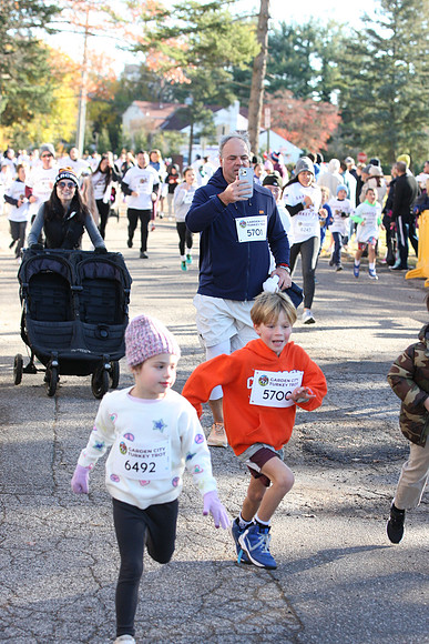 FinishFunRun__0463