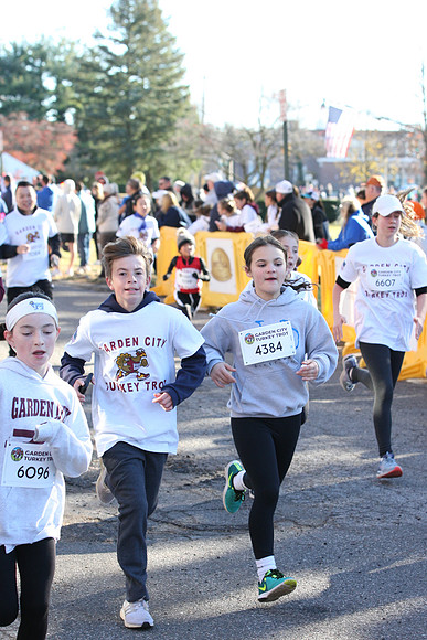 FinishFunRun__0474