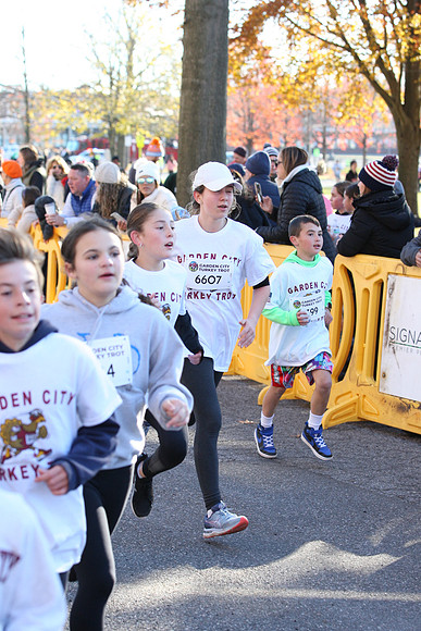 FinishFunRun__0476