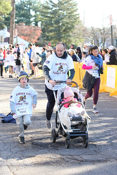 FinishFunRun__0484