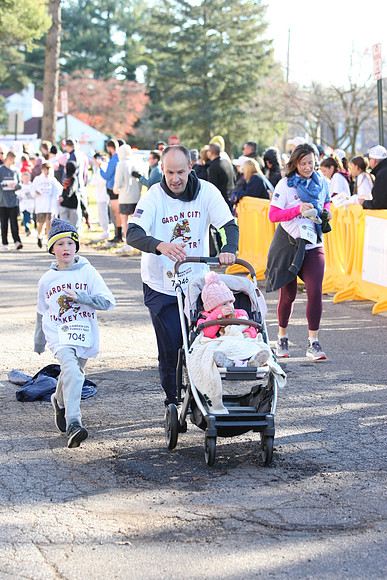 FinishFunRun__0483